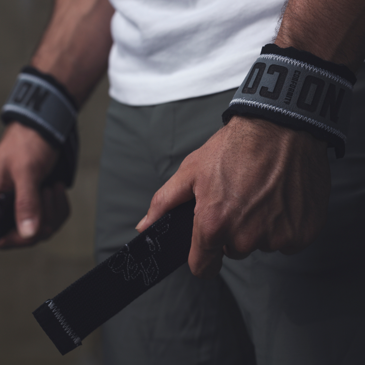 LIFT_STRAPS / URBAN ARMY
